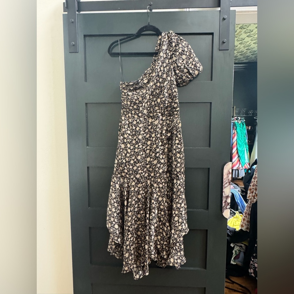 Astr Black and Gold Dress